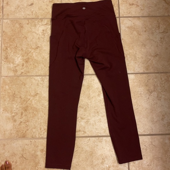 Lululemon Tight 23” Merlot Size 6 - Picture 5 of 5